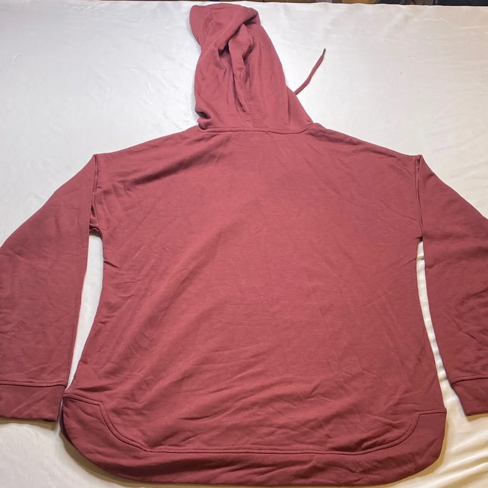 Max &‎ Mia Women's Plum Colored Hoodie-NWOT